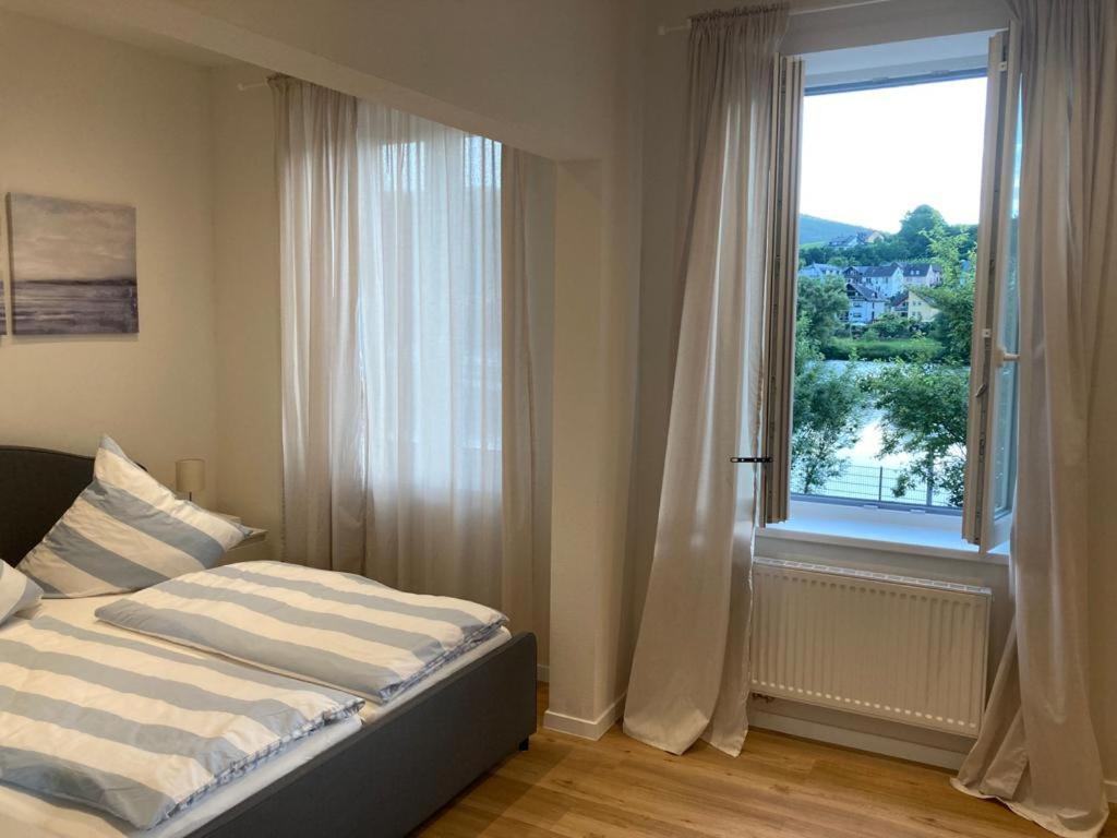 Apartment Hallenbach Zell Buitenkant foto