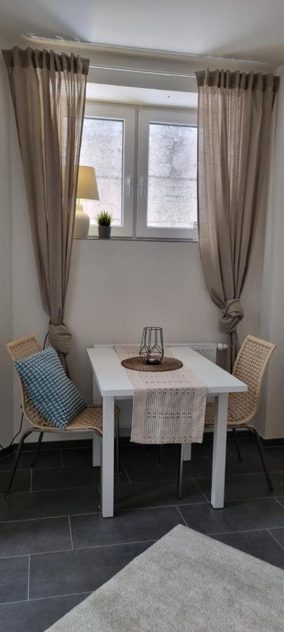 Apartment Hallenbach Zell Buitenkant foto